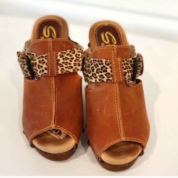 SBICCA VINTAGE COLLECTION LEATHER TAN CLOG WEDGE SIZE 8 - Picture 4 of 9